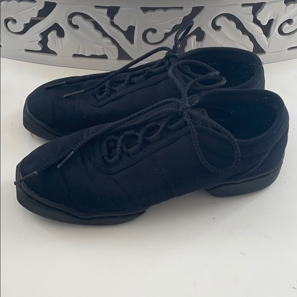 Capezio Canvas Dance Shoes - Picture 2 of 5